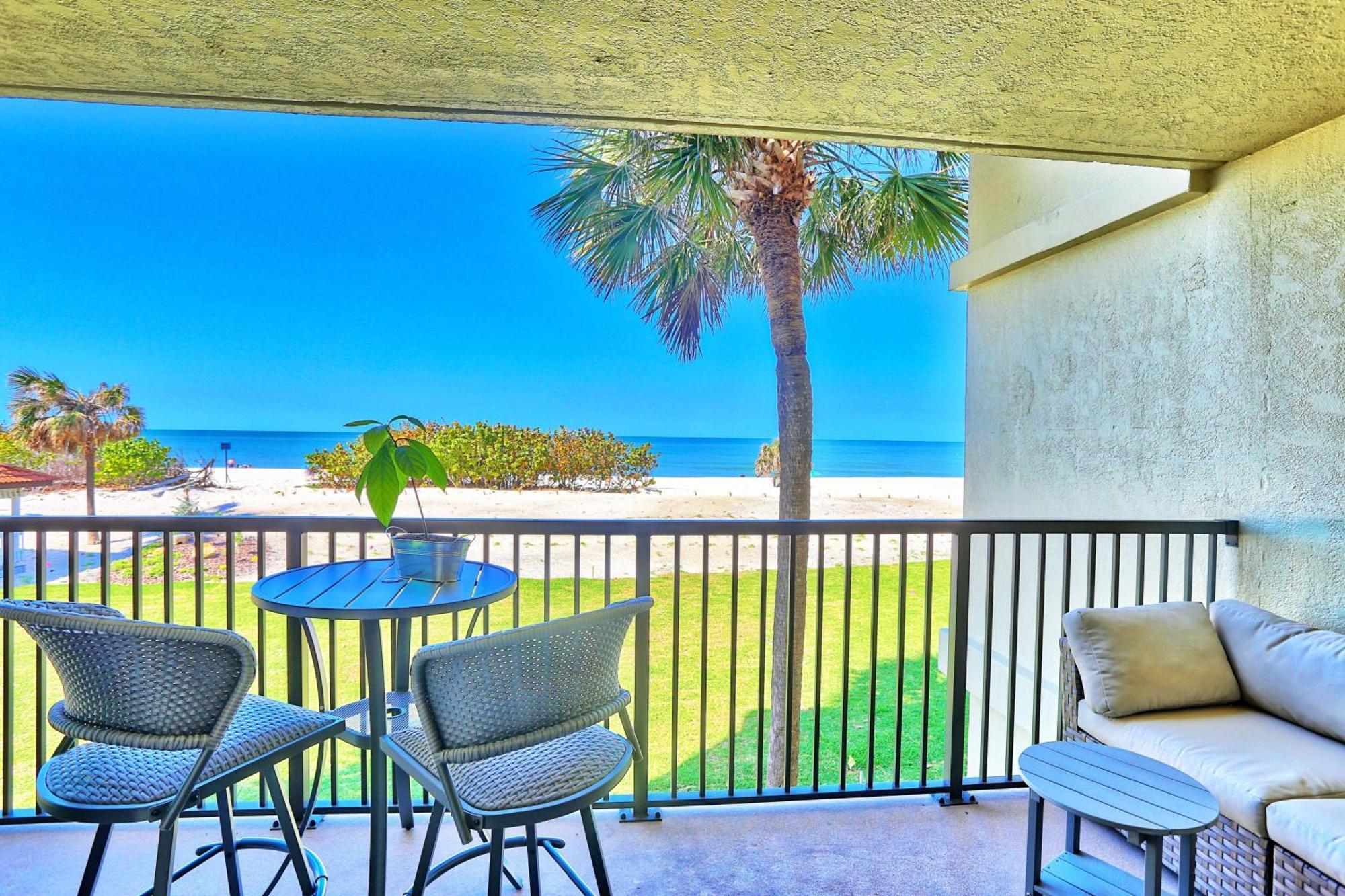 Land'S End 11-203 Beach Front - Premier St. Pete Beach Exterior photo